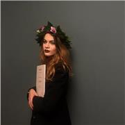 Laureanda in Editoria offre aiuto compiti e lezioni di Italiano e Storia dell'arte a studenti tra elementari e superiori